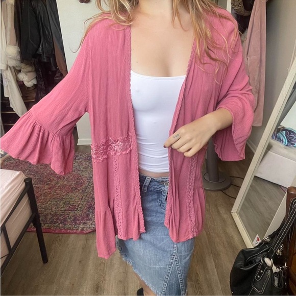 Pink Open-Front Ruffled Kimono Cardigan - Picture 3 of 3